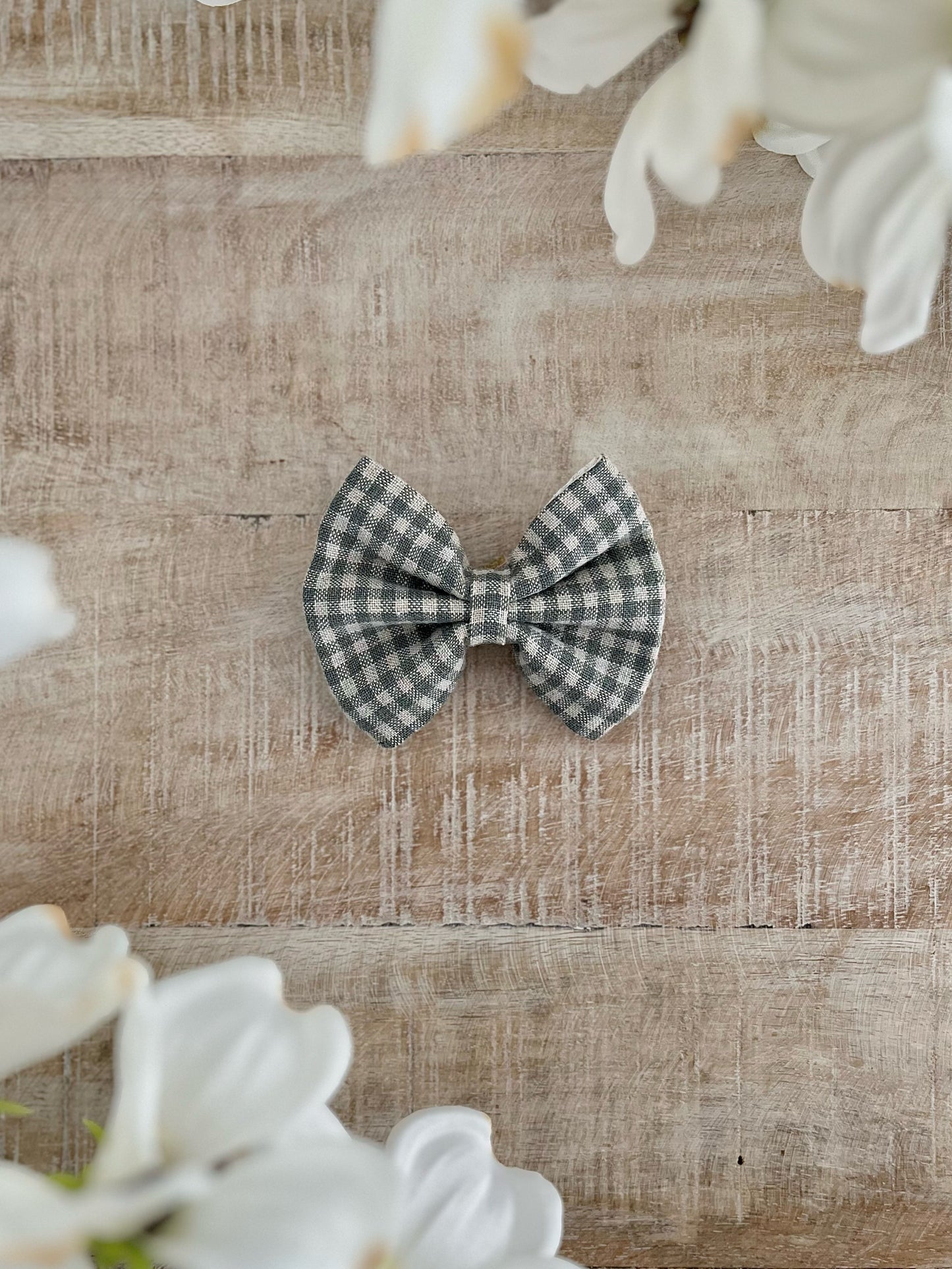 Olive Check Linen Bow Tie