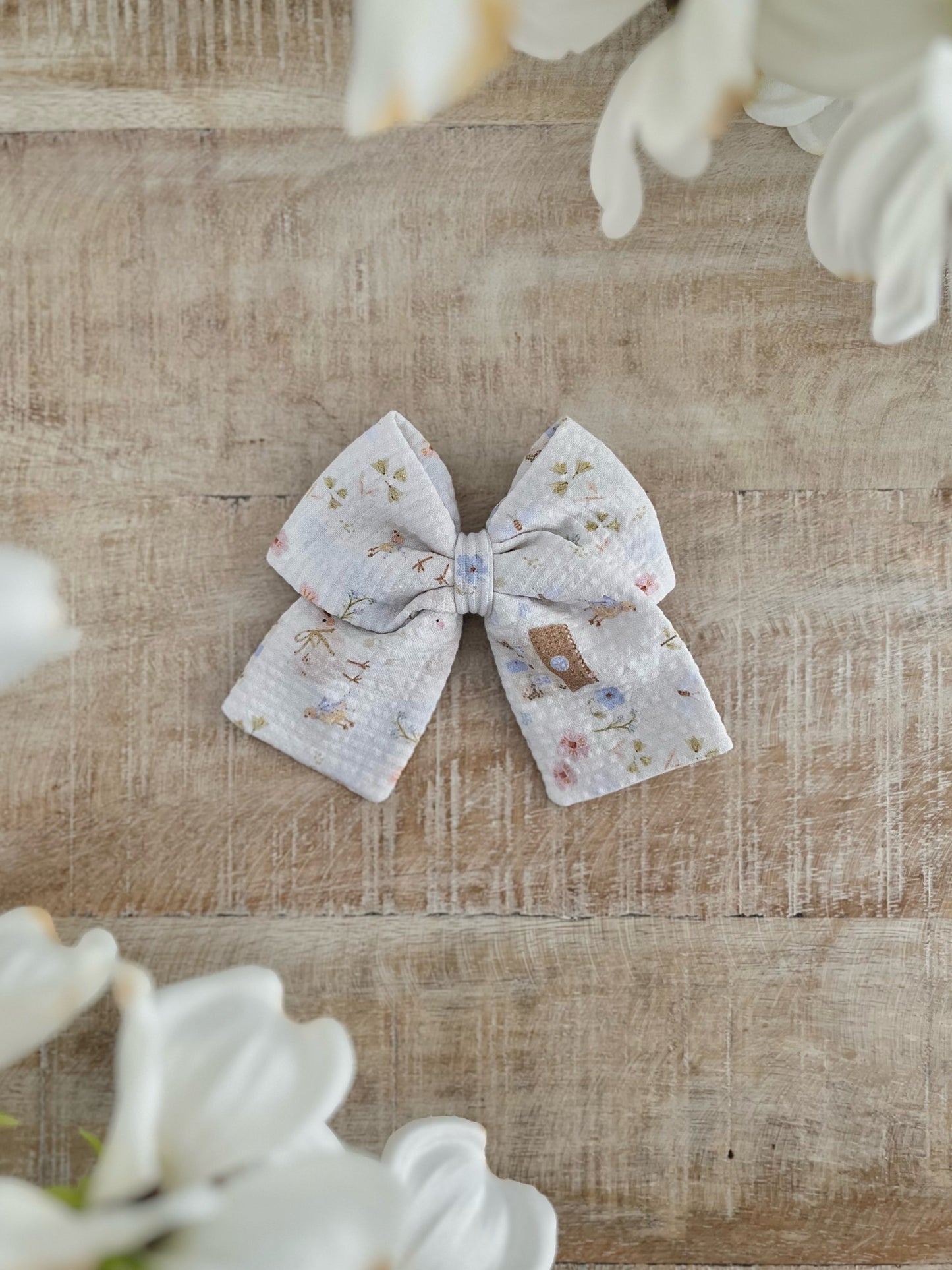 Cottage Pottering Sailor Bow