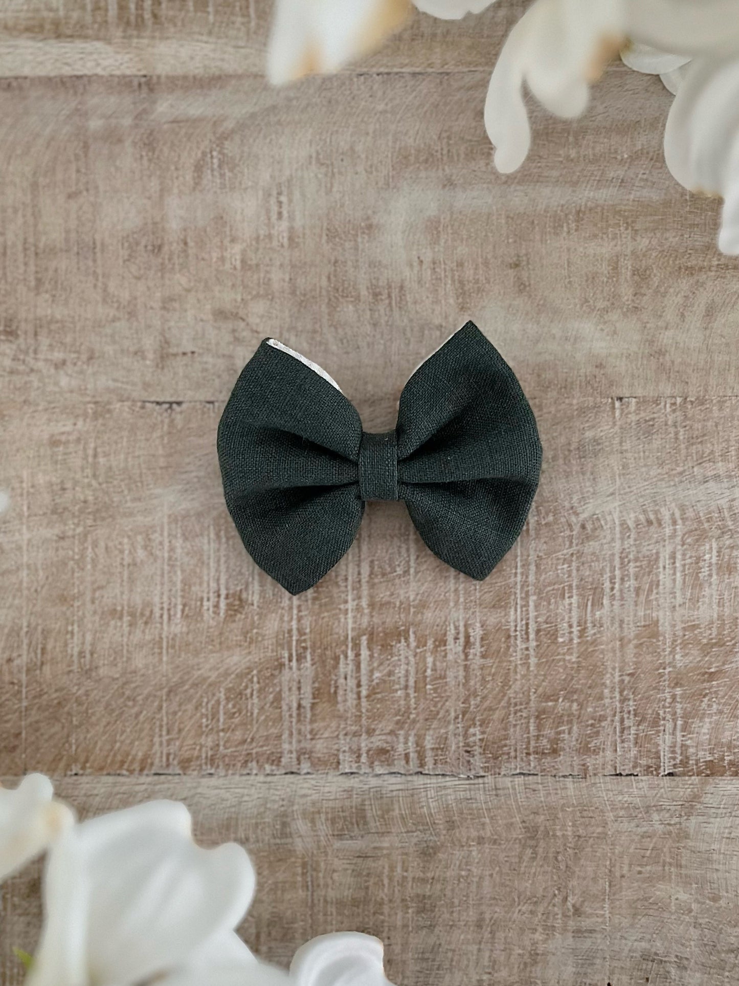 Thyme Linen Bow Tie