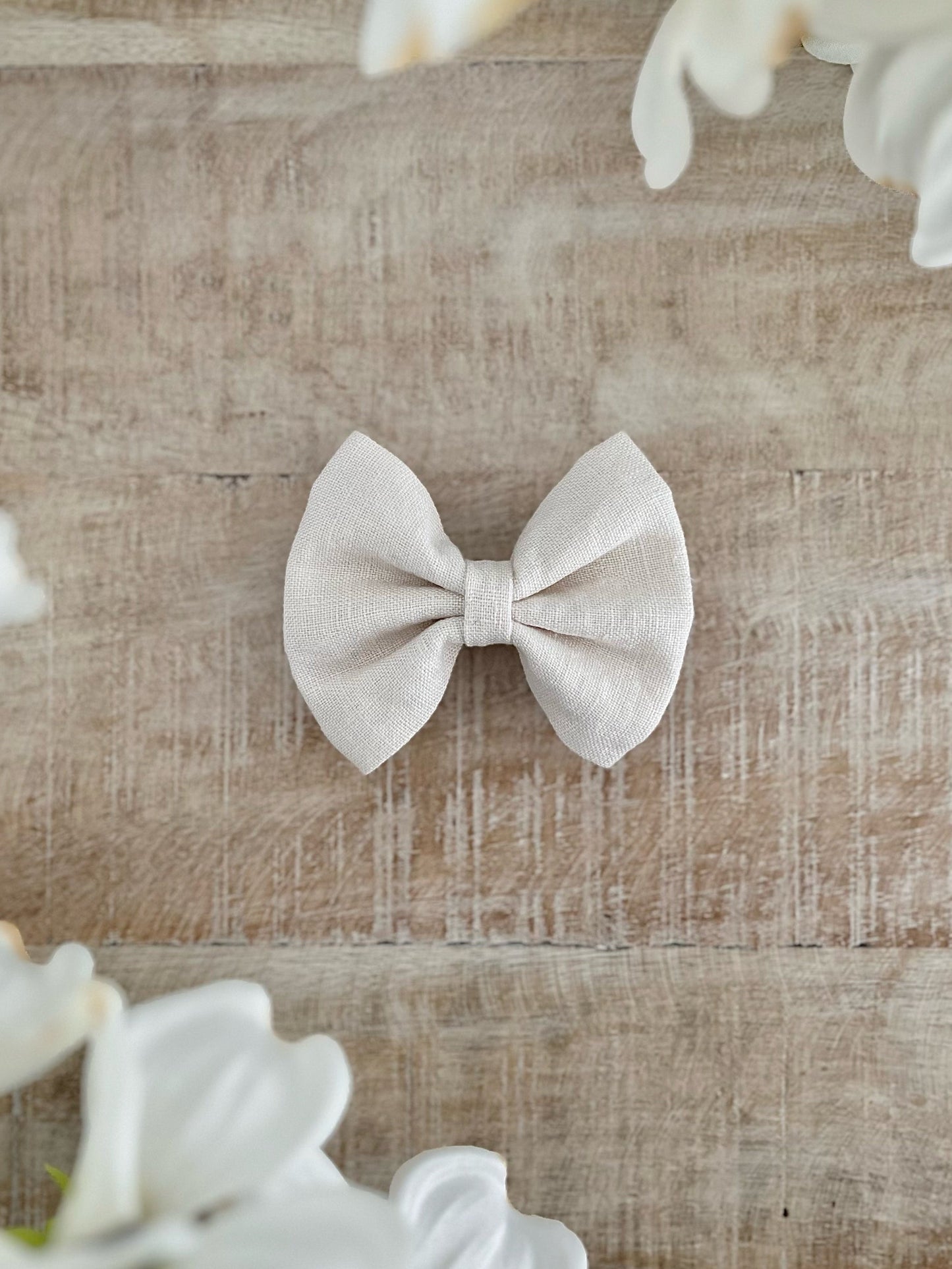 Cream Linen Bow Tie